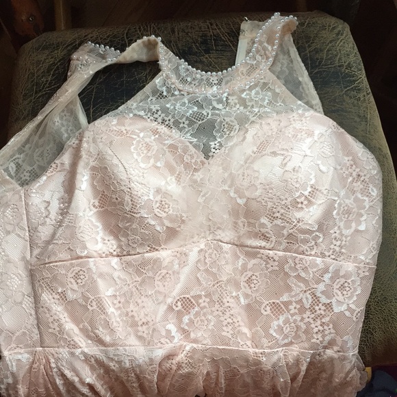 Lace Dress - Picture 2 of 3